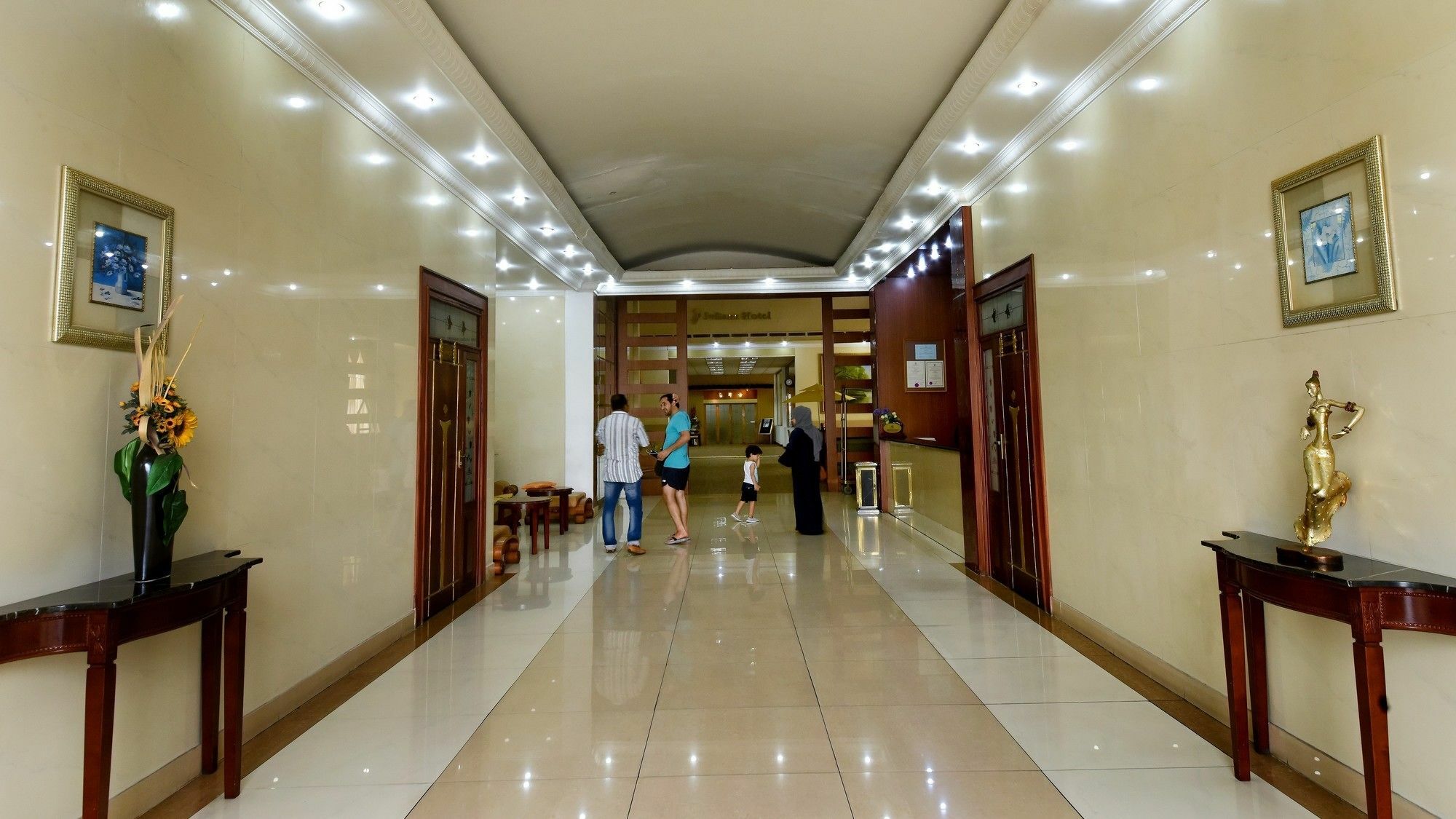 Juliana Hotel 2*